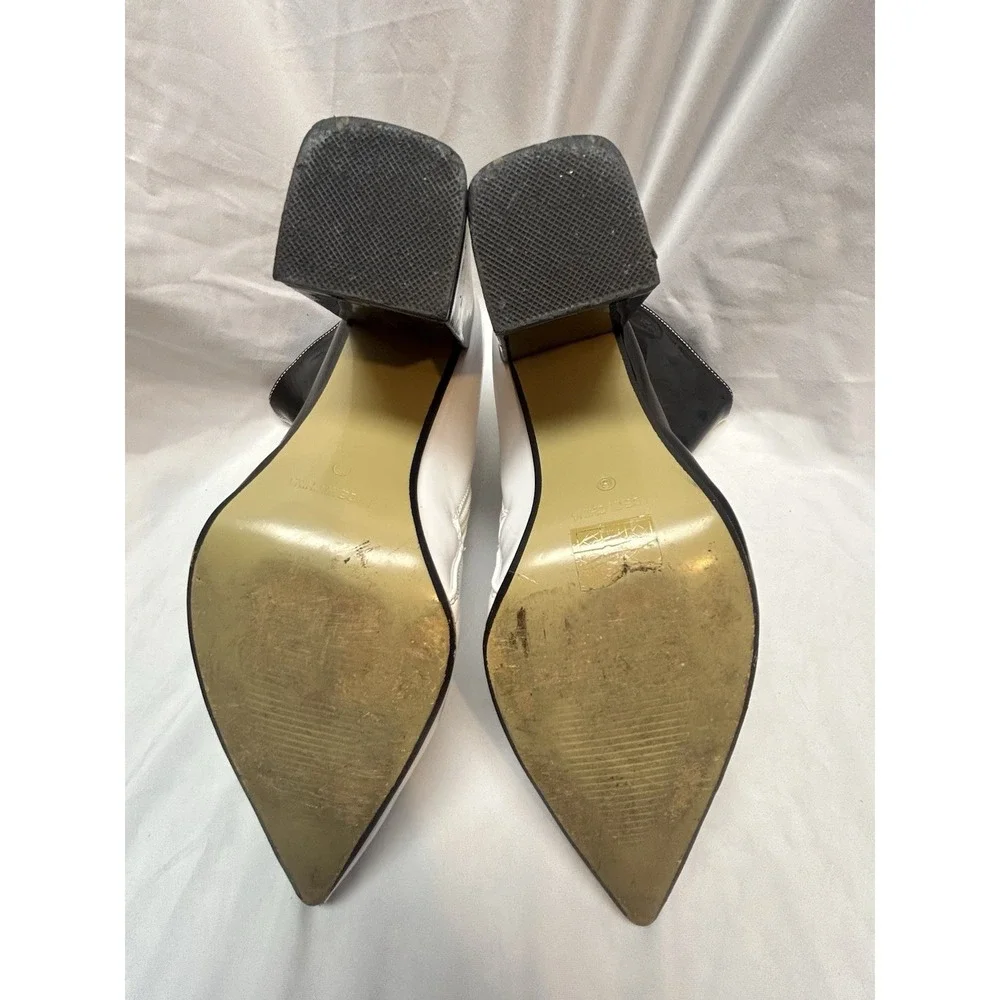 Black White Block Heel Ankle Boots Side Zip Womens 9 Mod Artsy Go Go